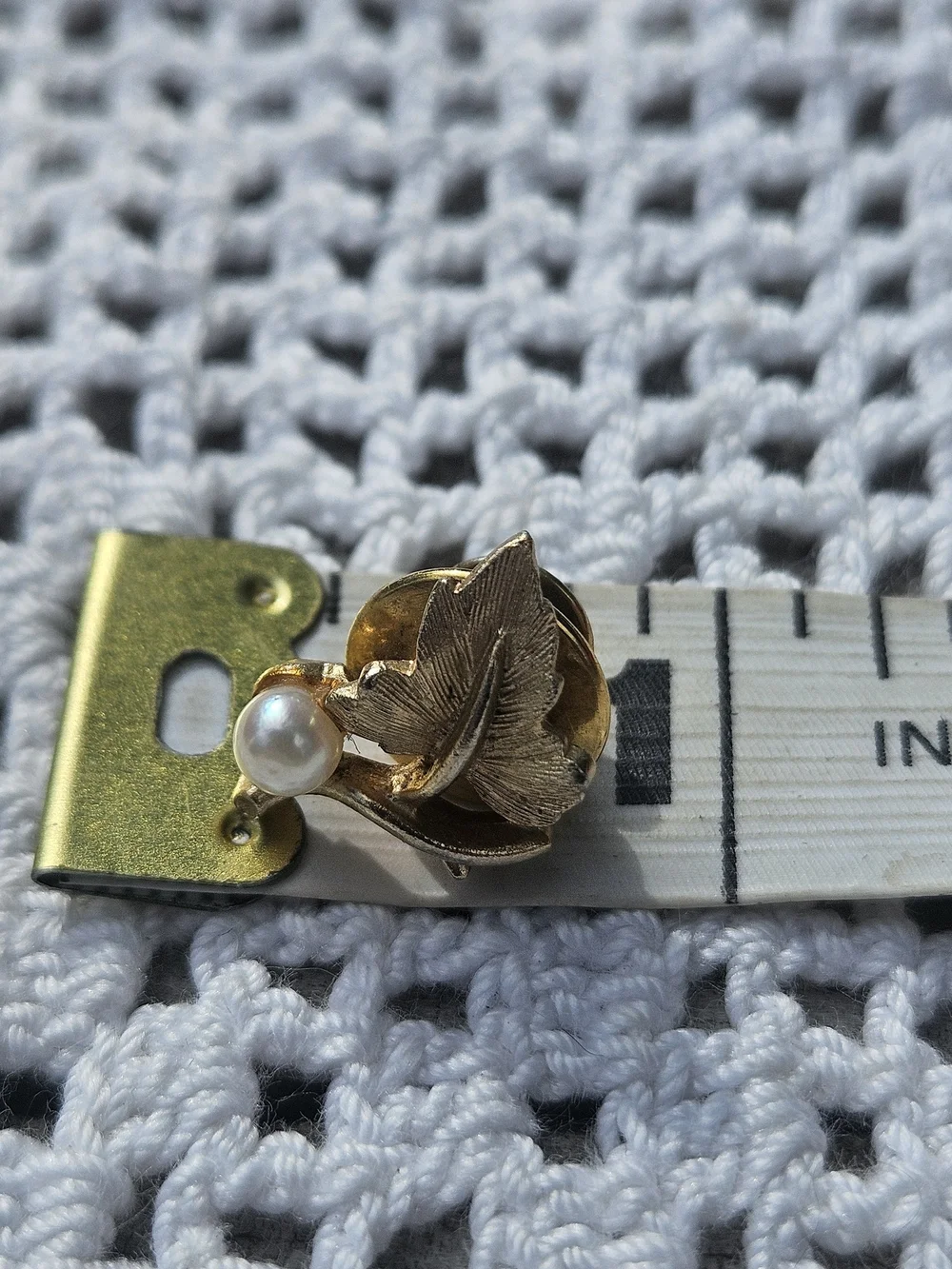 N/A delicate gold